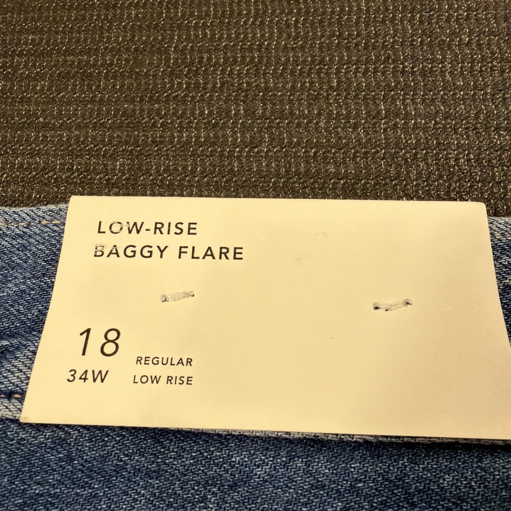 New American Eagle‎ Dreamy Low-Rise Baggy Flare Simply Dark Raw Hem Jean 18 34W - Picture 7 of 9